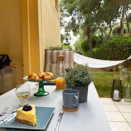 Garden Apartment With Bbq In The Athenian Riviera エクステリア 写真
