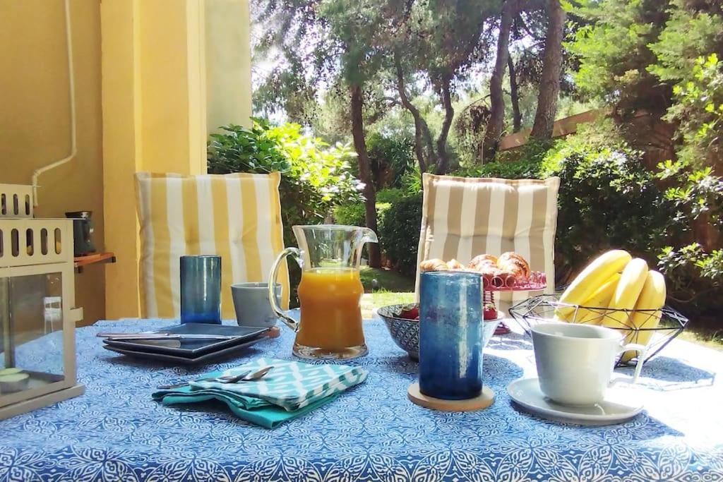 Garden Apartment With Bbq In The Athenian Riviera エクステリア 写真