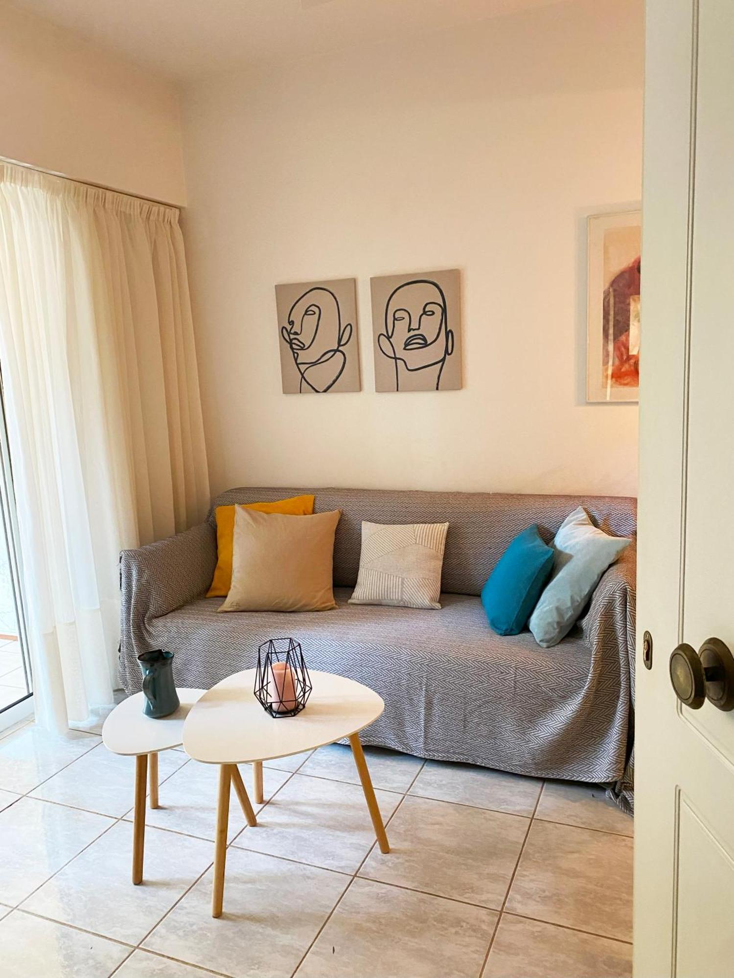 Garden Apartment With Bbq In The Athenian Riviera エクステリア 写真